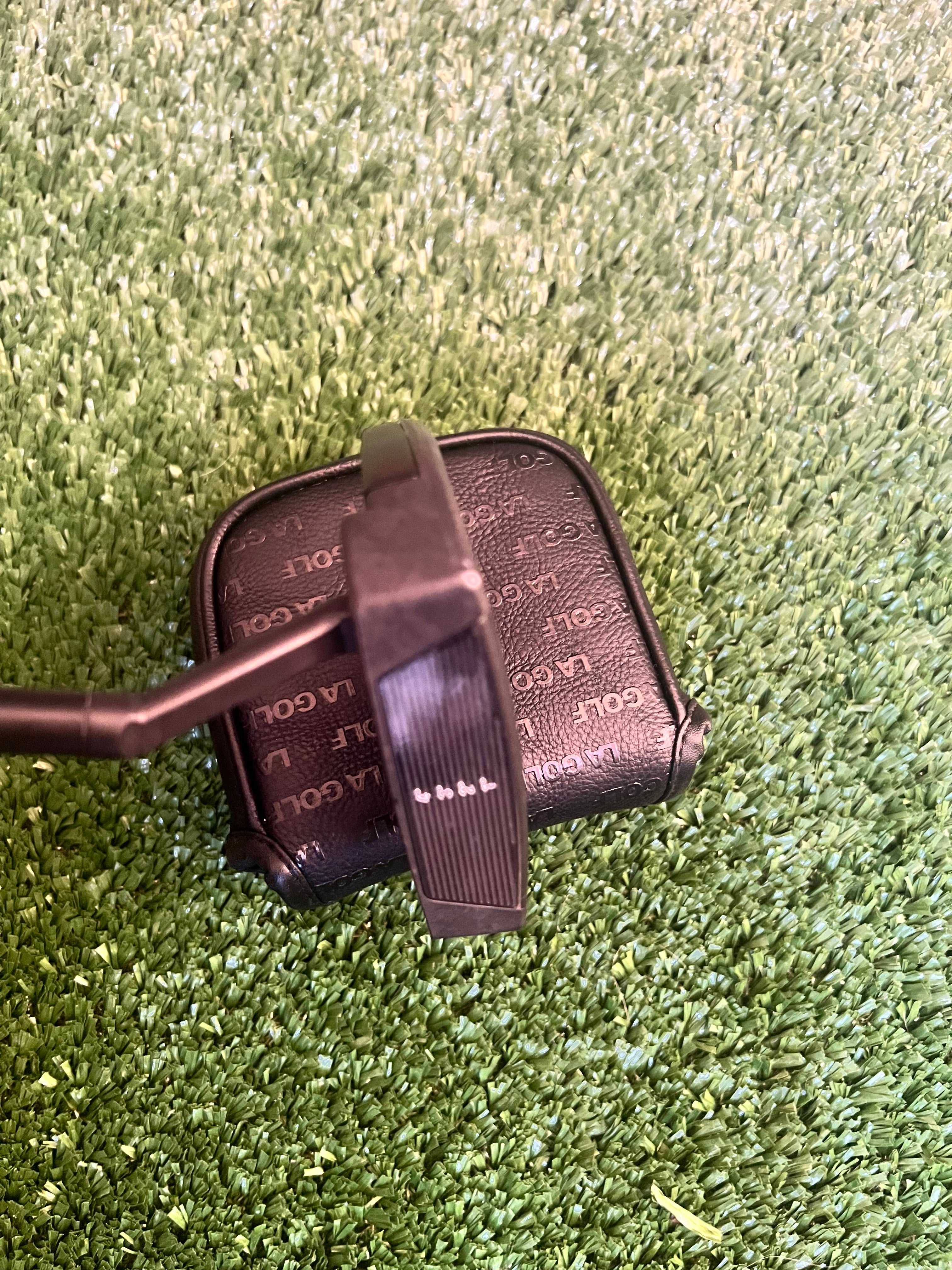 Rare (New) LA GOLF MALIBU Mallet Golf Putter 33” Includes Head Cover Standard Grip made in USA