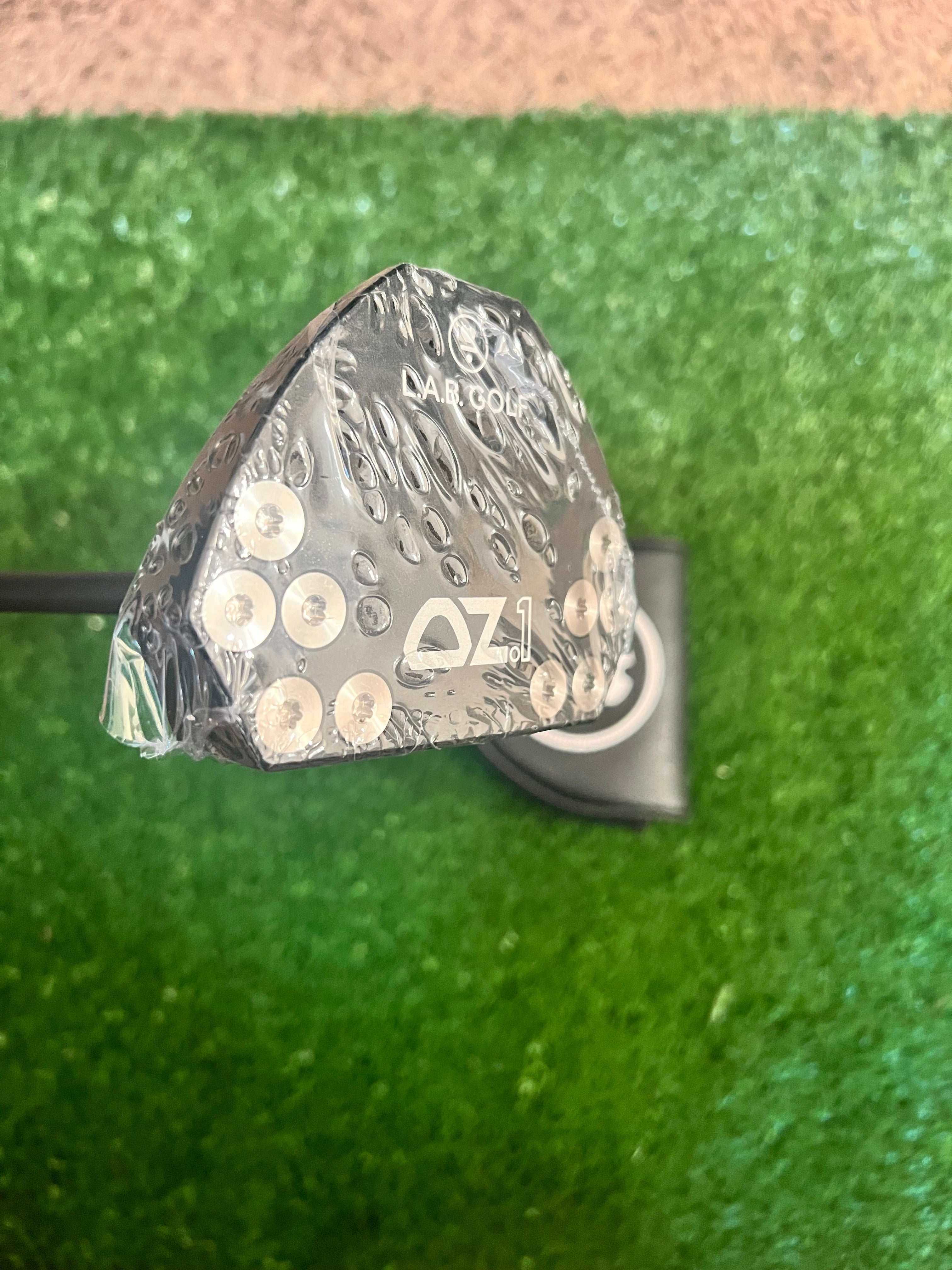 L.A.B. Golf LAB Golf Oz.1 Putter 35" 69* Lie 35 inch OZ 1 Stock Steel